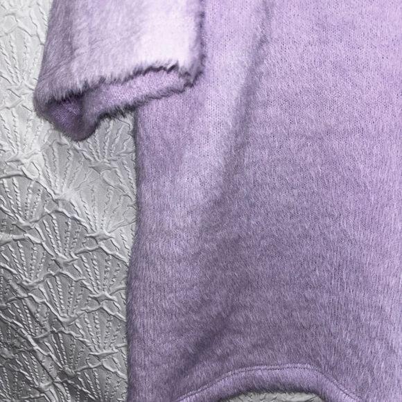Anthropologie Women’s Lilac Fluffy Knit Short Sleeve Sweater Top Size M NWT - Picture 3 of 10